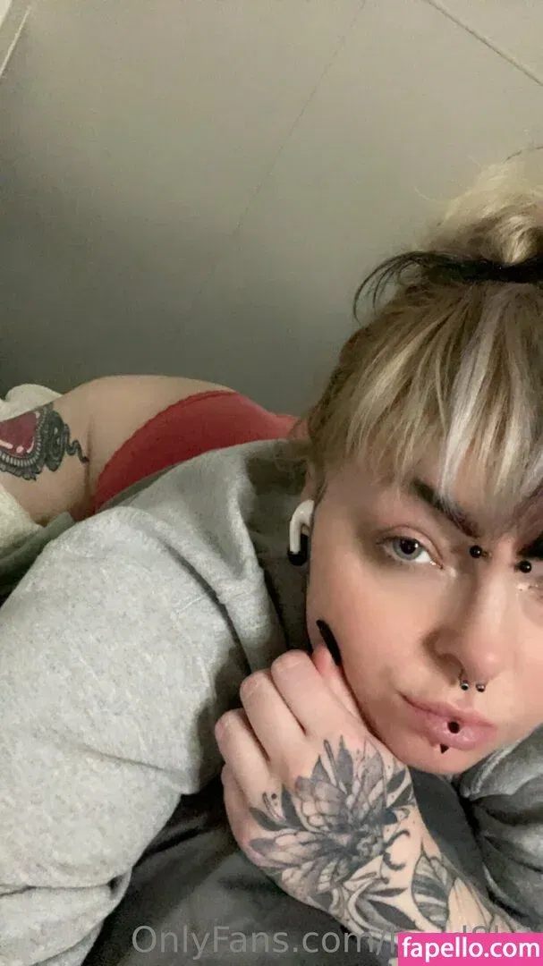 reaghanblackhart Onlyfans Photo Gallery 