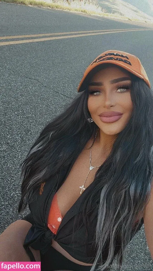 harleygunnervip Onlyfans Photo Gallery 