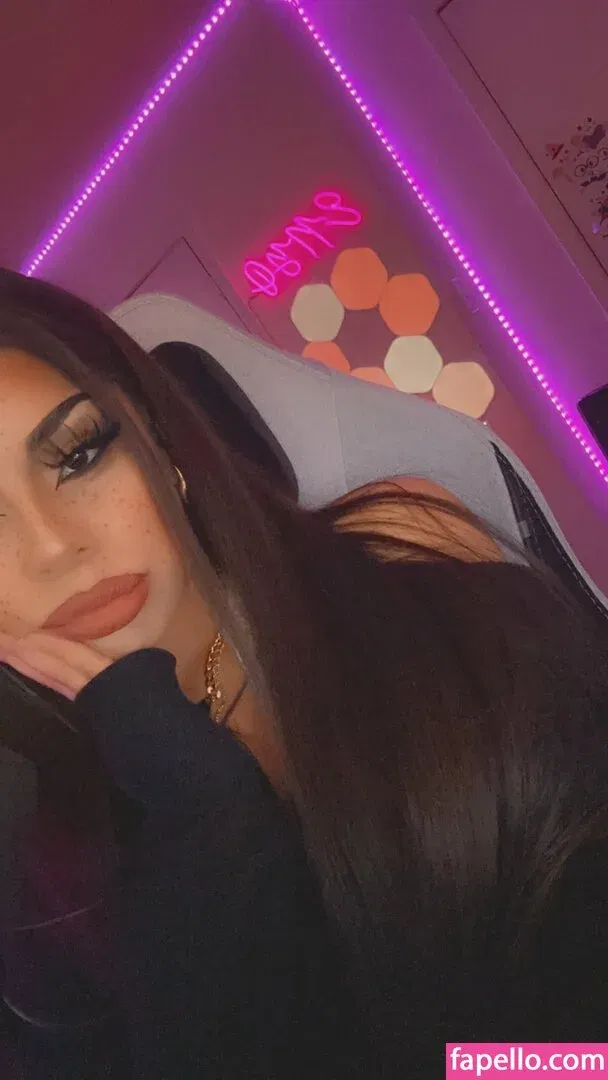 enyo_agency Onlyfans Photo Gallery 