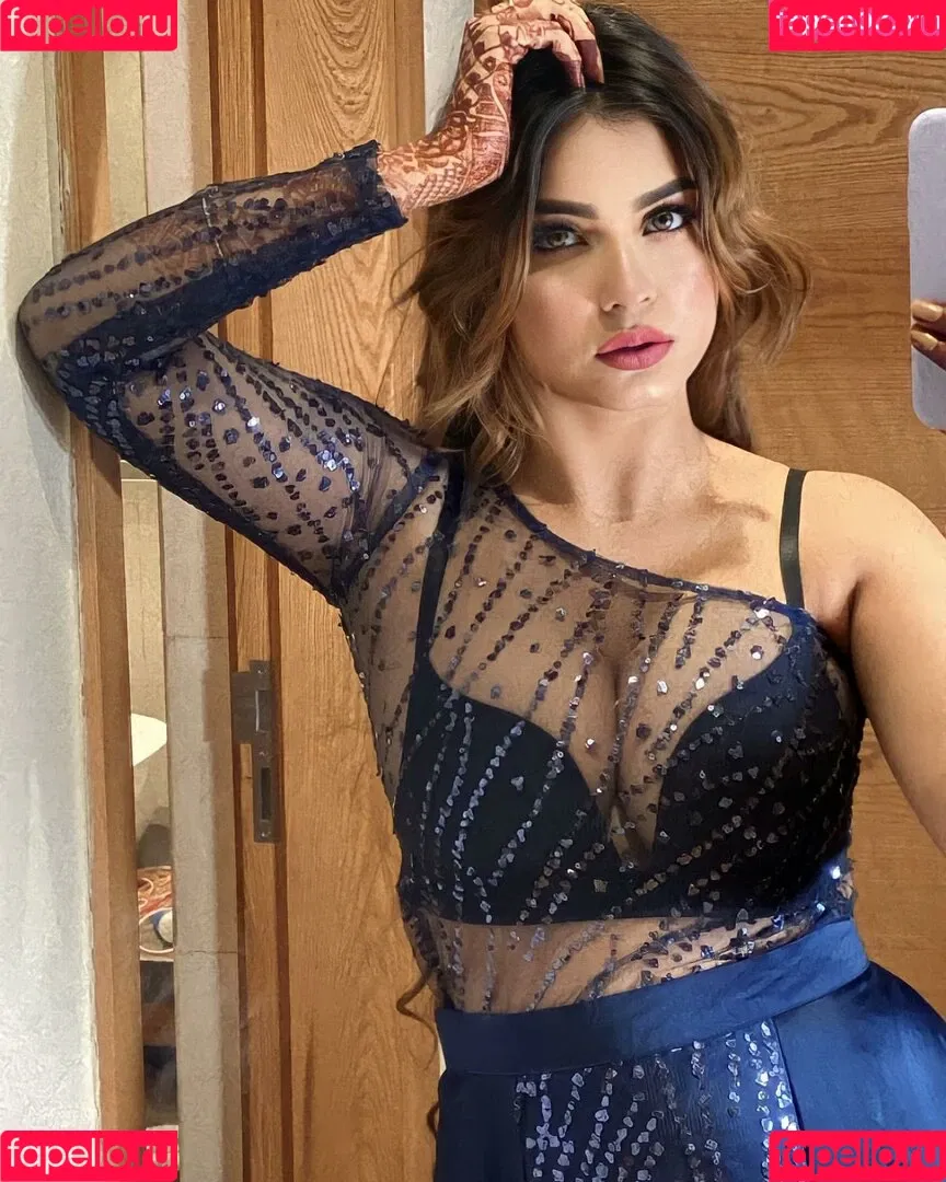 Kanak Mishra Onlyfans Photo Gallery 