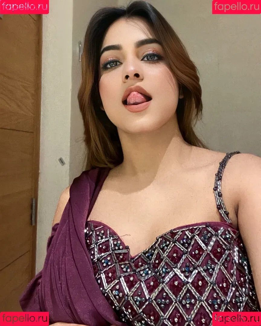 Kanak Mishra Onlyfans Photo Gallery 