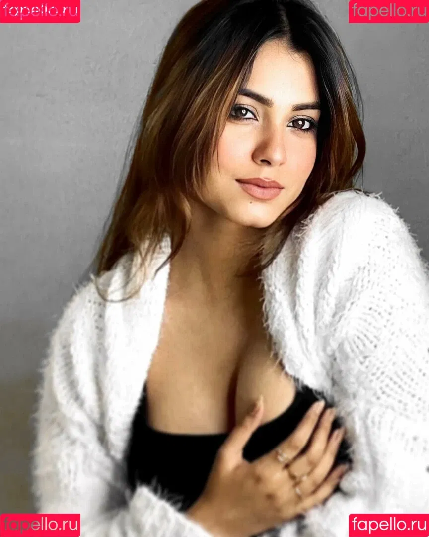 Kanak Mishra Onlyfans Photo Gallery 
