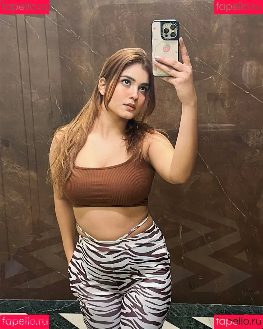Kanak Mishra Onlyfans Photo Gallery 