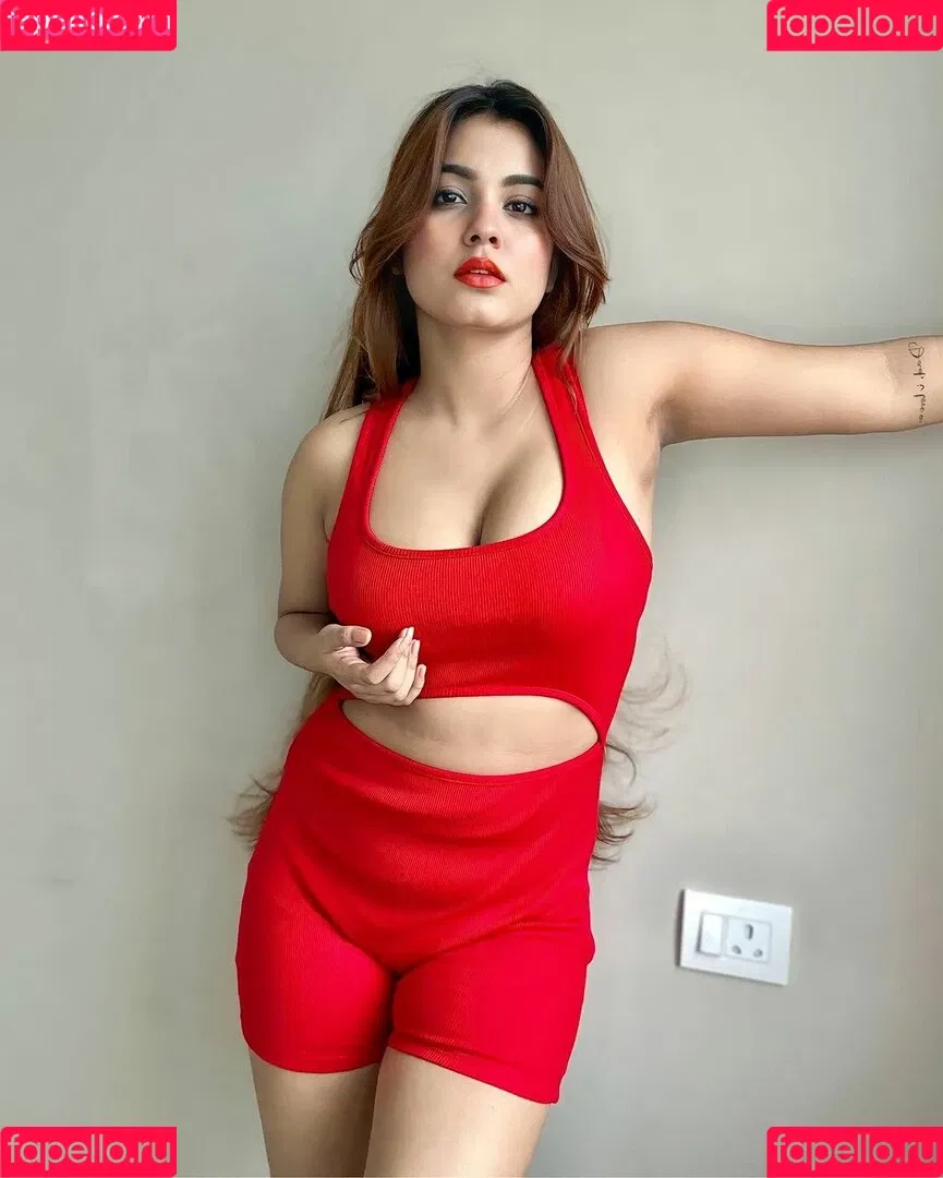 Kanak Mishra Onlyfans Photo Gallery 