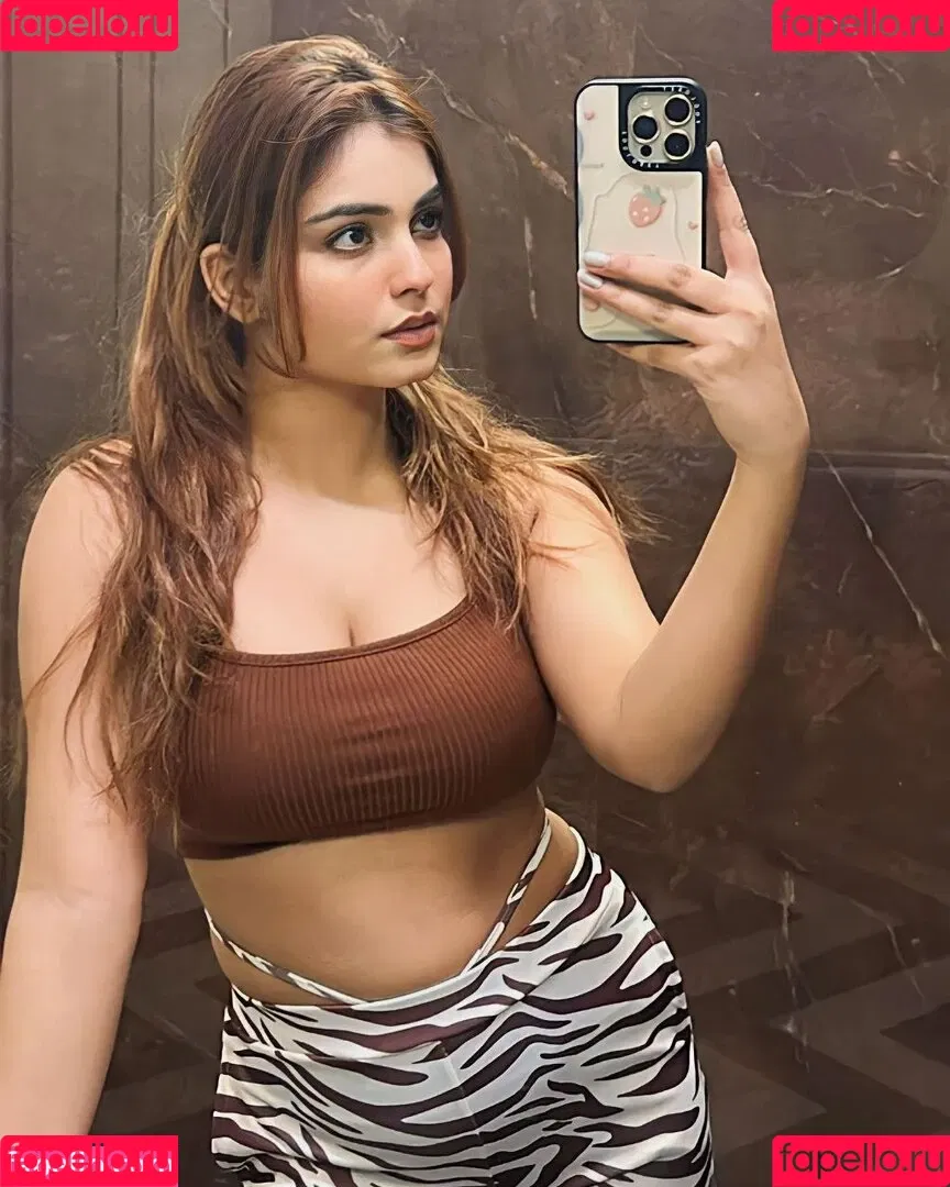 Kanak Mishra Onlyfans Photo Gallery 