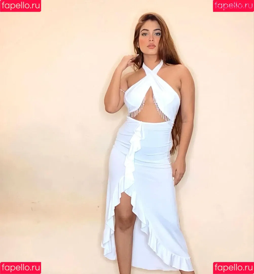 Kanak Mishra Onlyfans Photo Gallery 