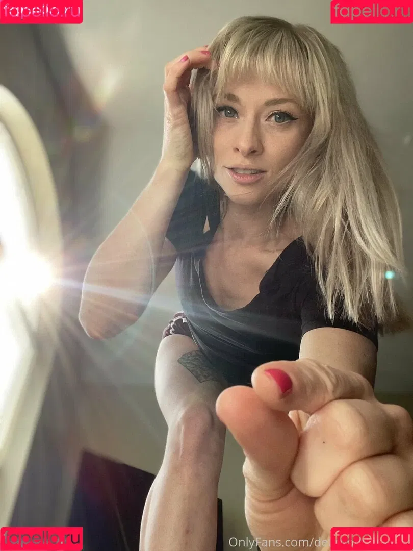 deargoddesssara Onlyfans Photo Gallery 