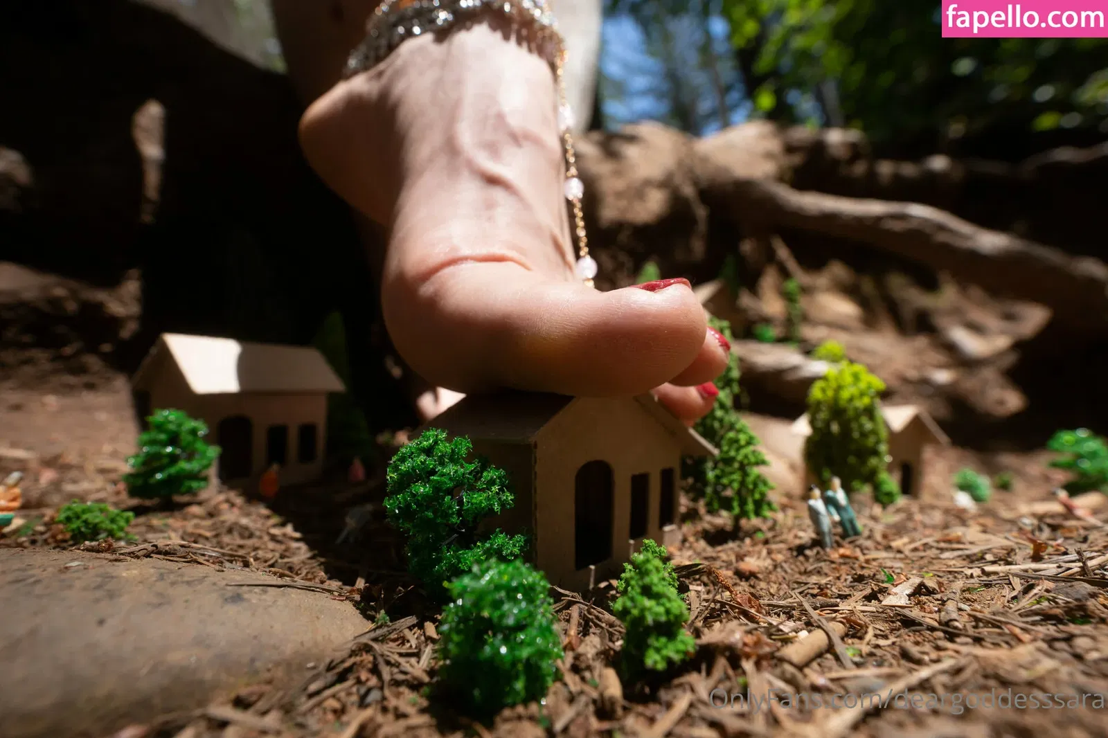 deargoddesssara Onlyfans Photo Gallery 