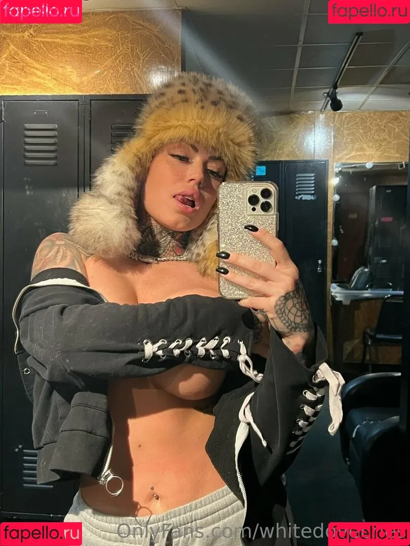 whitedovecries Onlyfans Photo Gallery 