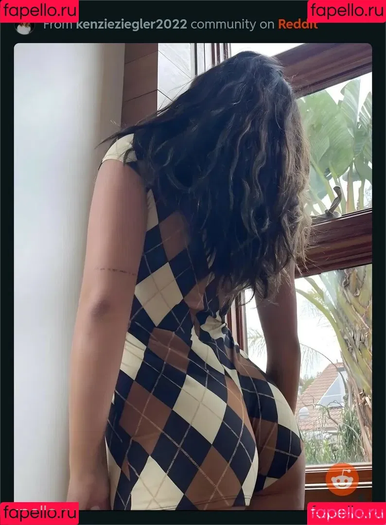 Kenzie Ziegler Onlyfans Photo Gallery 