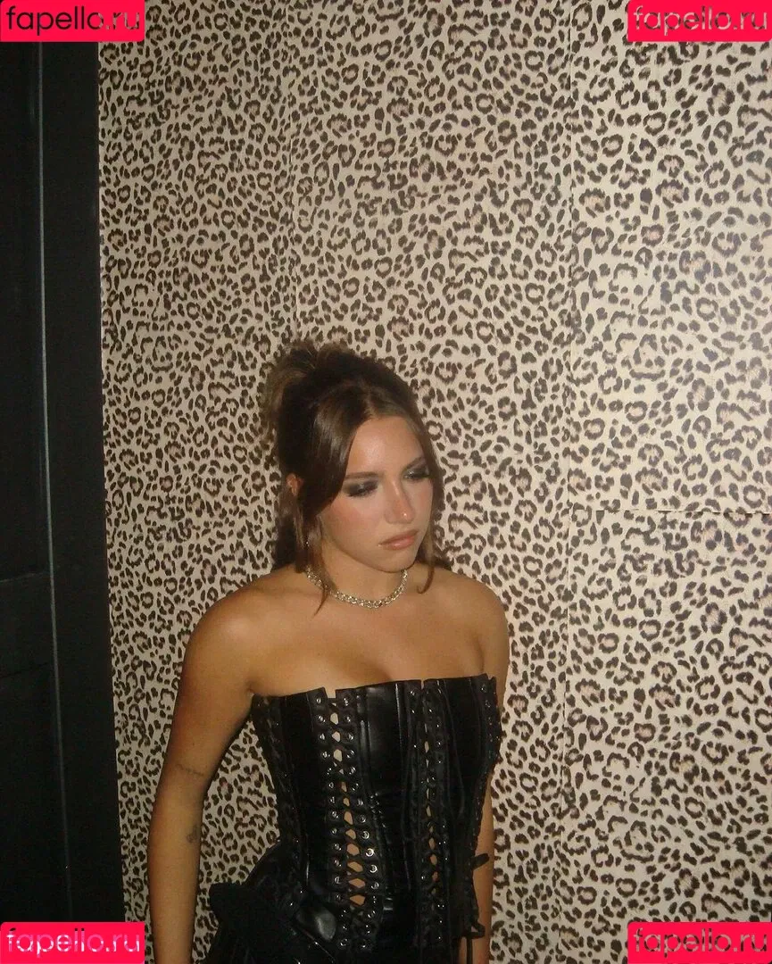 Kenzie Ziegler Onlyfans Photo Gallery 