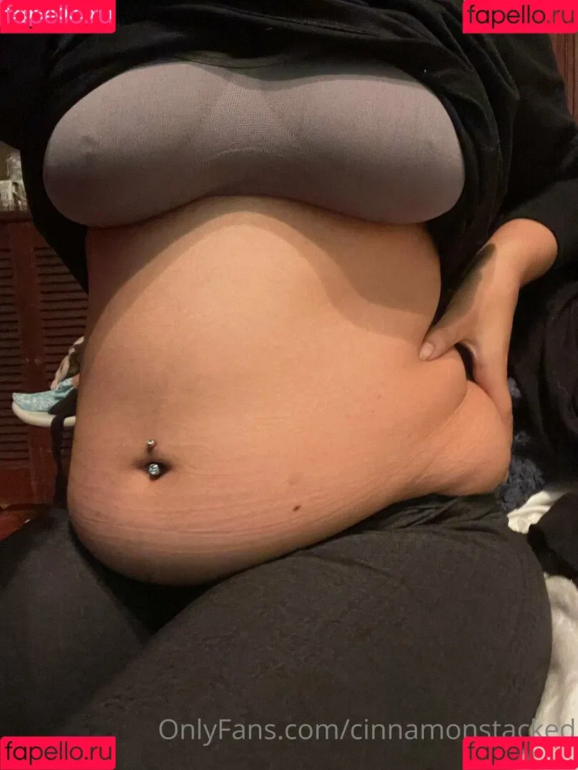 cinnamonstacked Onlyfans Photo Gallery 