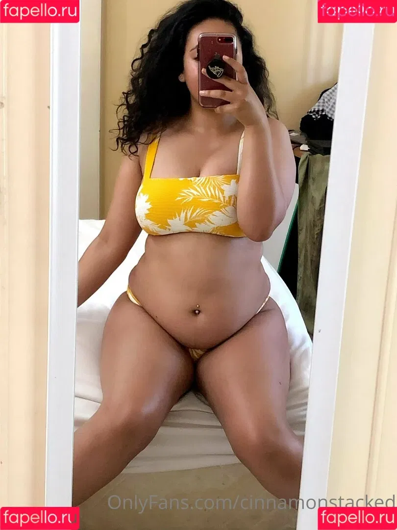 cinnamonstacked Onlyfans Photo Gallery 