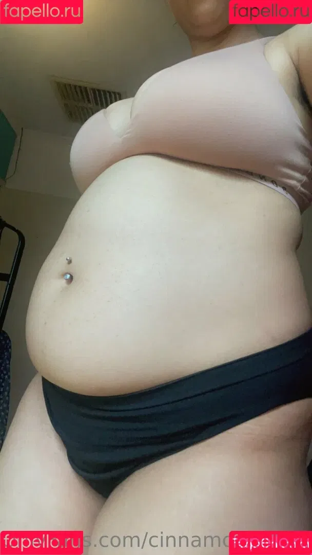cinnamonstacked Onlyfans Photo Gallery 