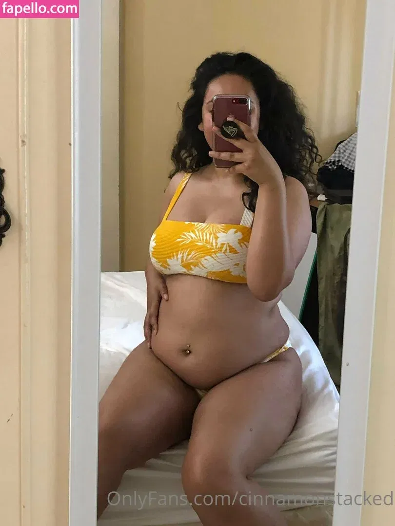 cinnamonstacked Onlyfans Photo Gallery 