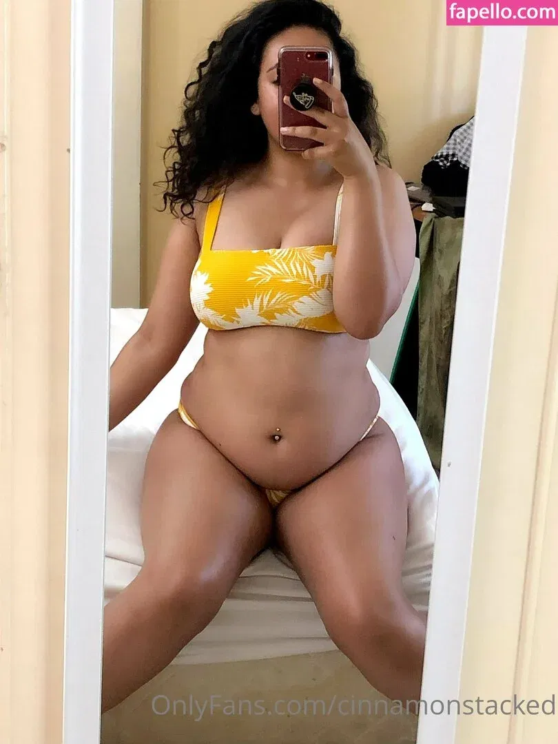 cinnamonstacked Onlyfans Photo Gallery 