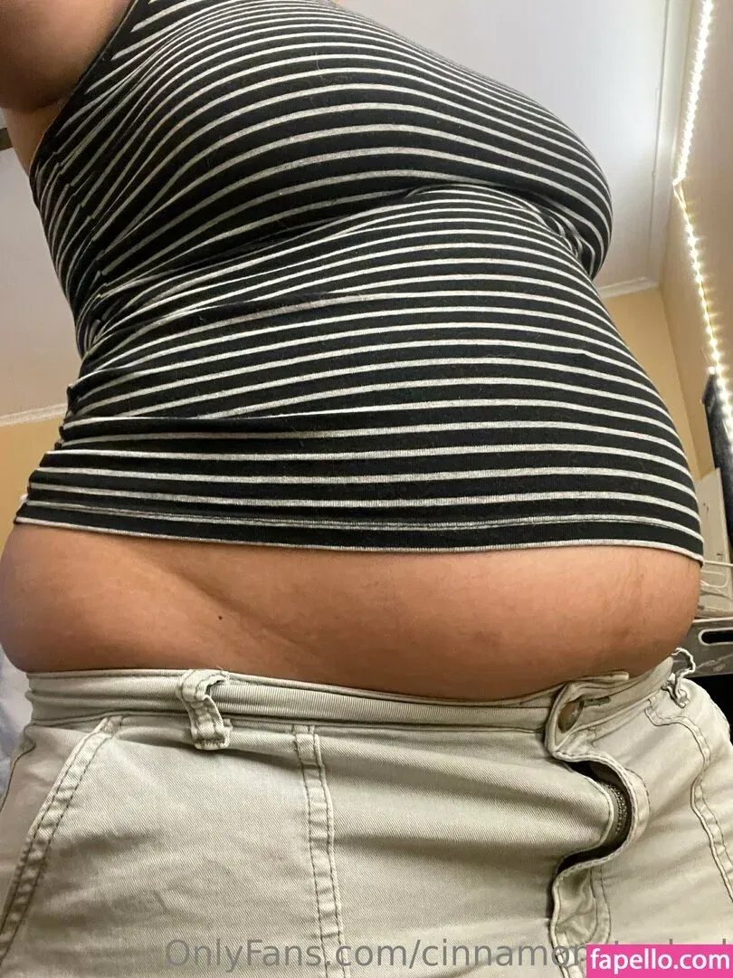 cinnamonstacked Onlyfans Photo Gallery 