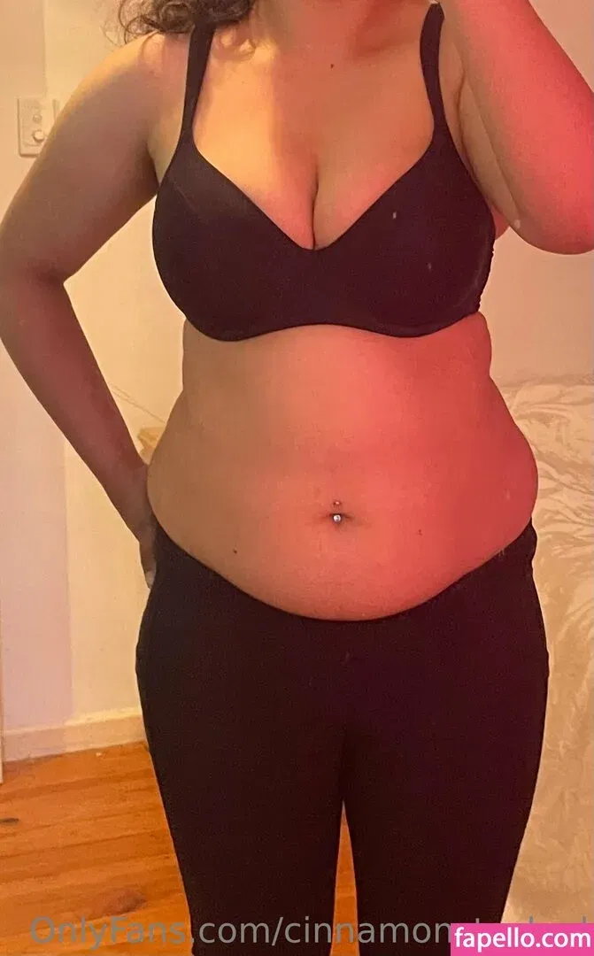 cinnamonstacked Onlyfans Photo Gallery 