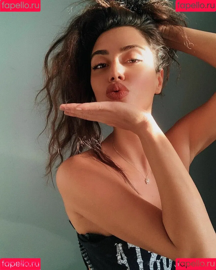 bernacalanthe Onlyfans Photo Gallery 
