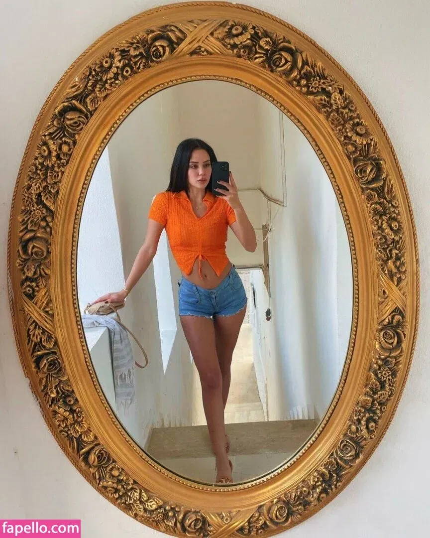 bernacalanthe Onlyfans Photo Gallery 