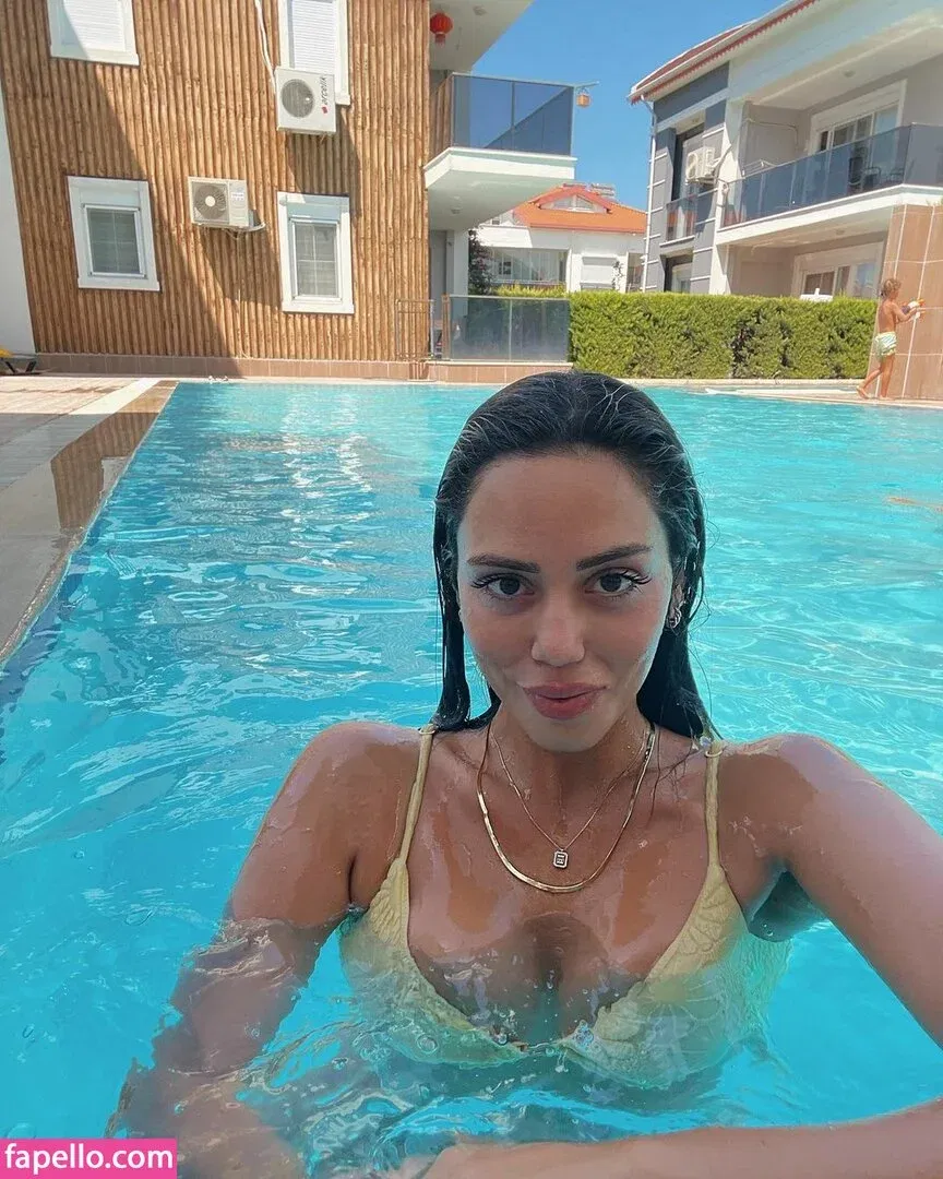 bernacalanthe Onlyfans Photo Gallery 