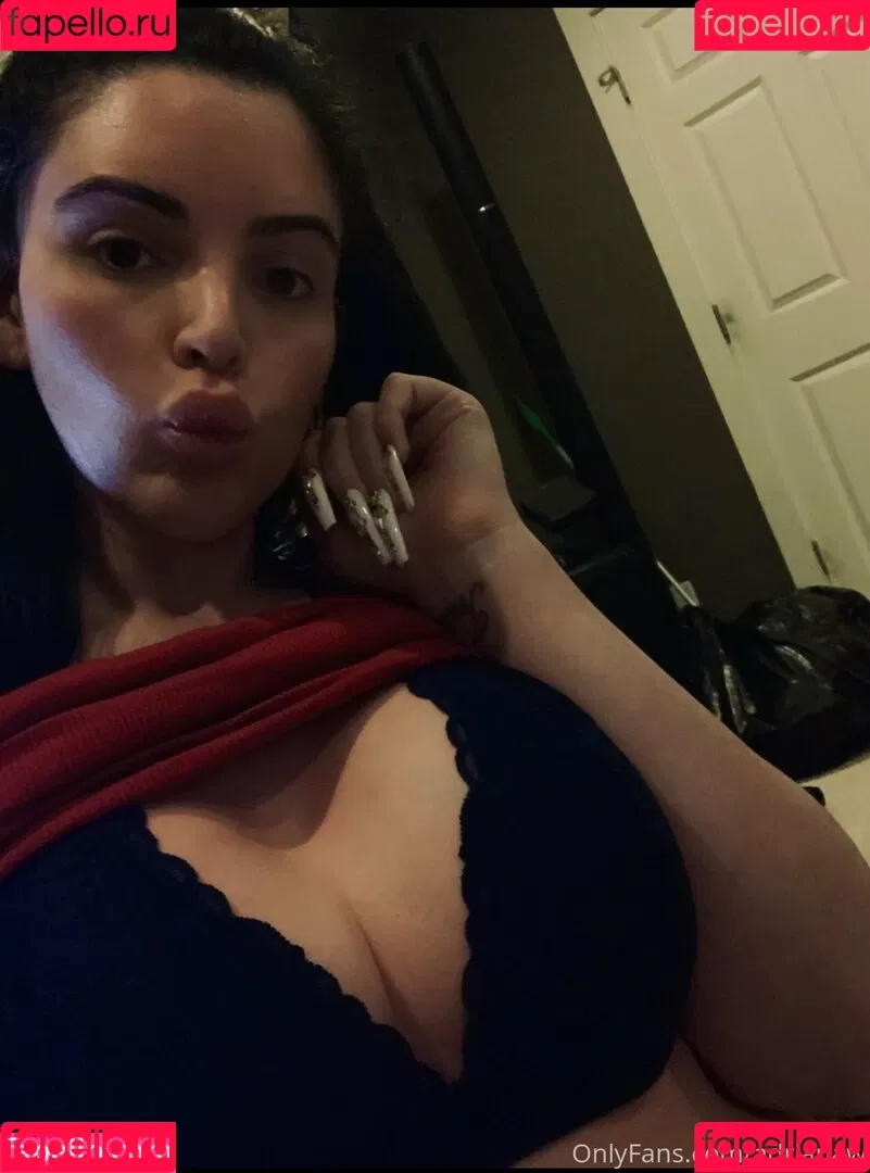adrianaw Onlyfans Photo Gallery 