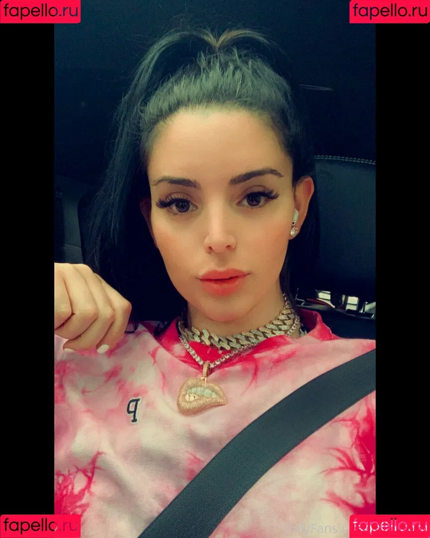 adrianaw Onlyfans Photo Gallery 
