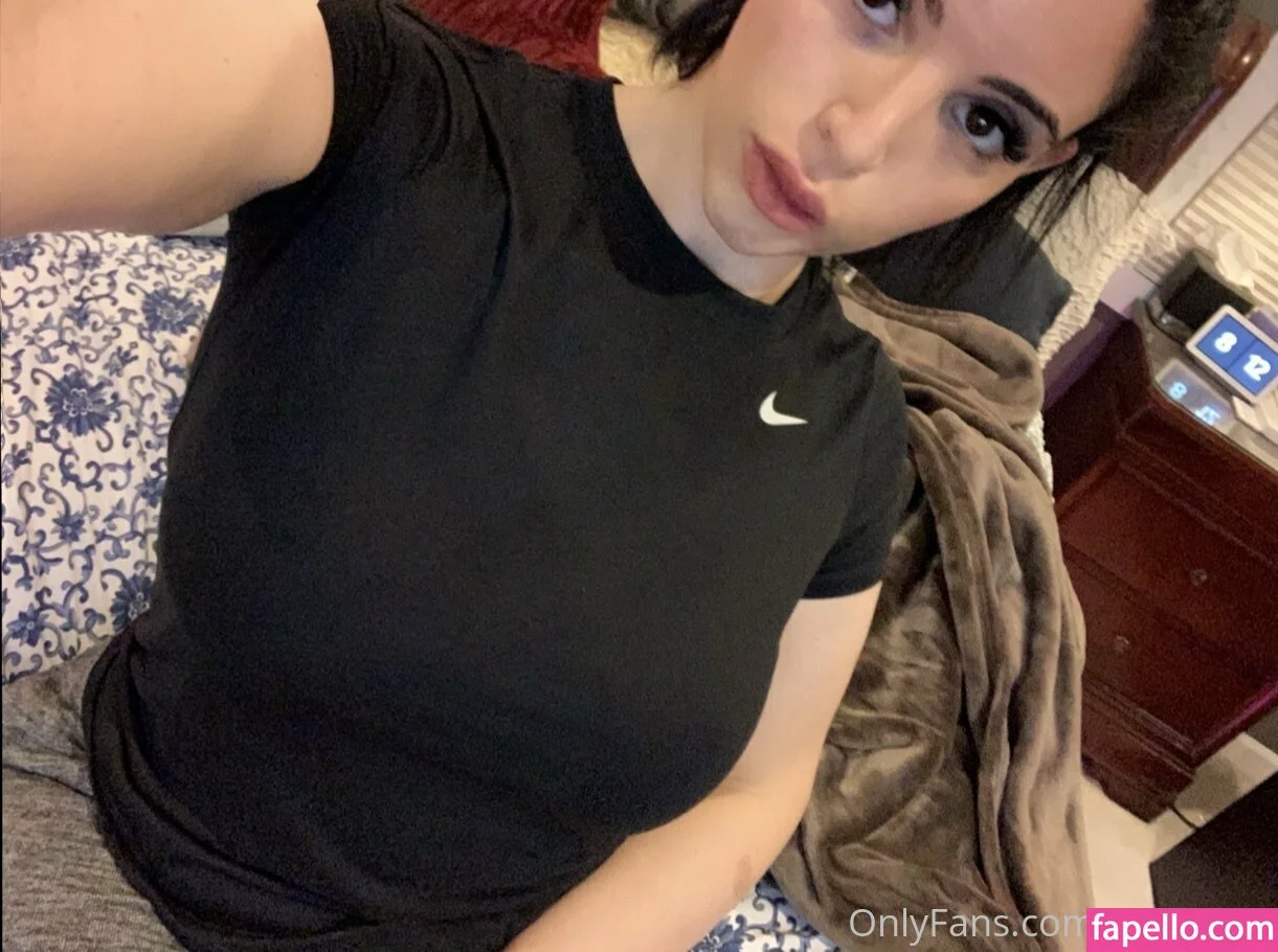 adrianaw Onlyfans Photo Gallery 
