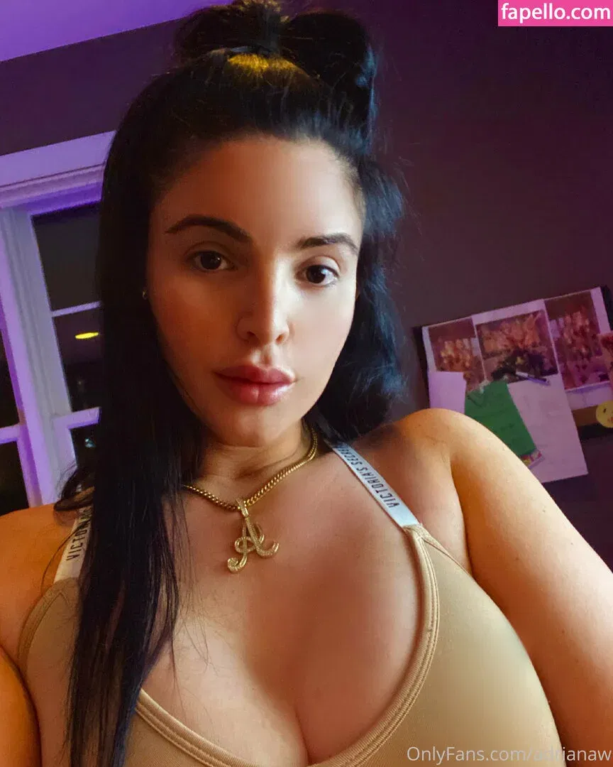 adrianaw Onlyfans Photo Gallery 