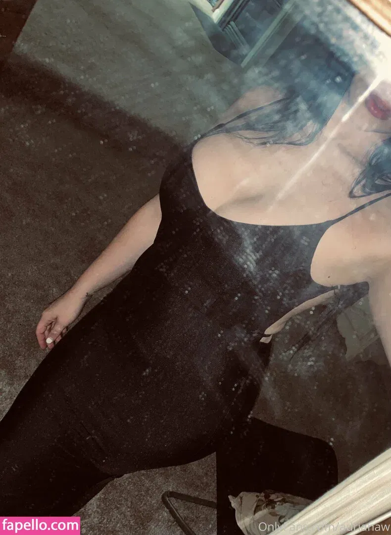 adrianaw Onlyfans Photo Gallery 