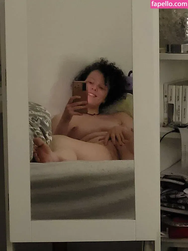 LamperaAsteria21 Onlyfans Photo Gallery 