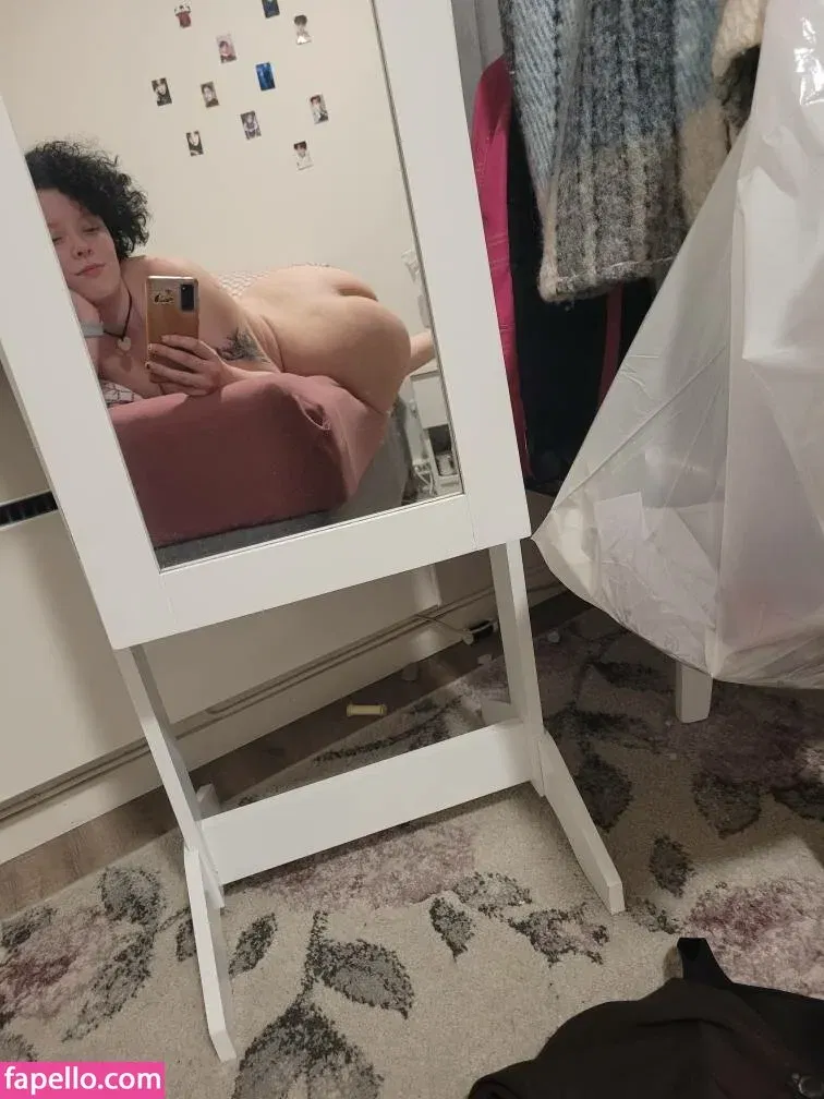 LamperaAsteria21 Onlyfans Photo Gallery 