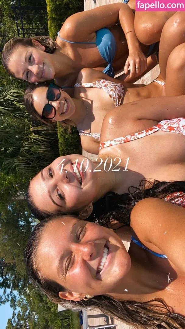 Brooke Goodman Onlyfans Photo Gallery 