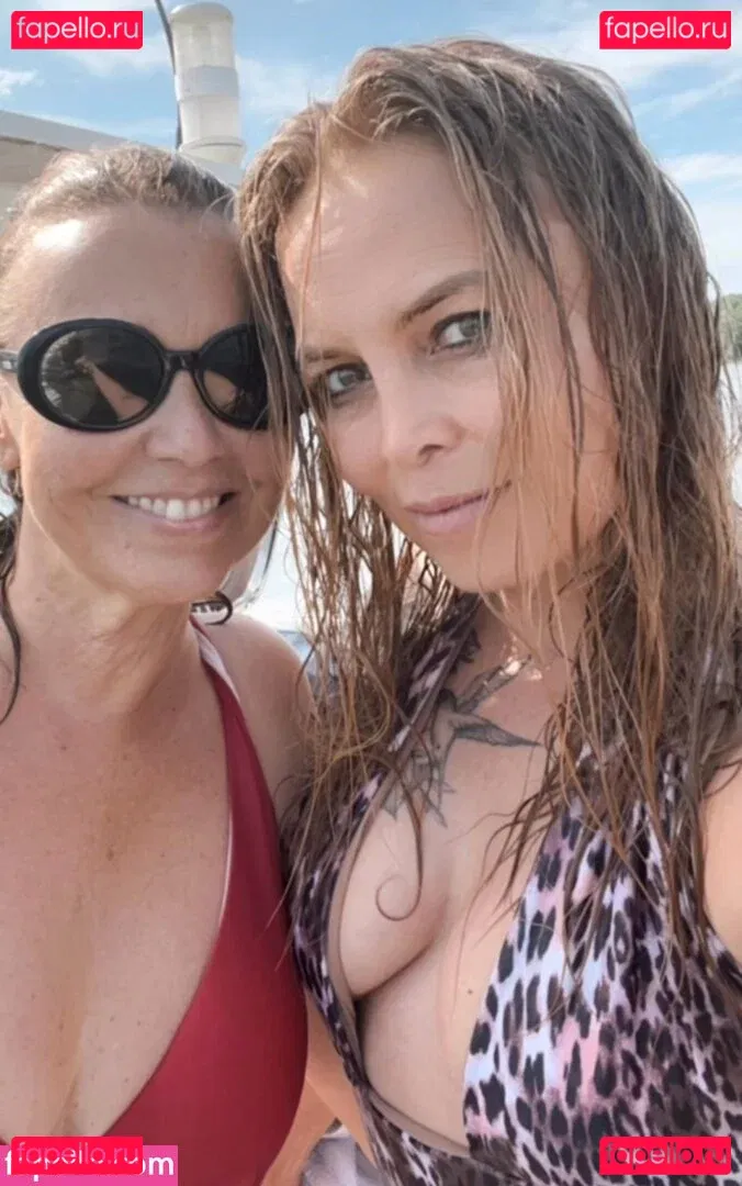 Regina Halmich Onlyfans Photo Gallery 