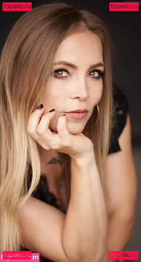 Regina Halmich Onlyfans Photo Gallery 