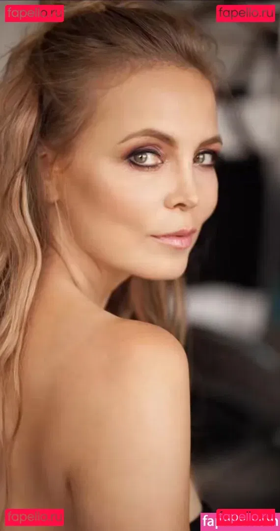 Regina Halmich Onlyfans Photo Gallery 