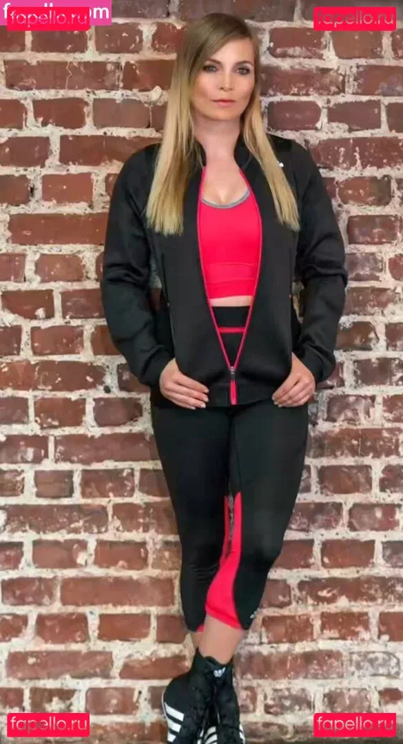 Regina Halmich Onlyfans Photo Gallery 