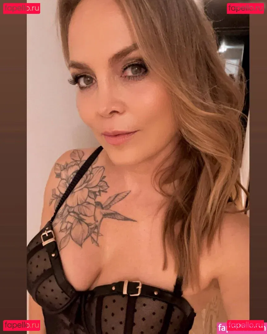 Regina Halmich Onlyfans Photo Gallery 