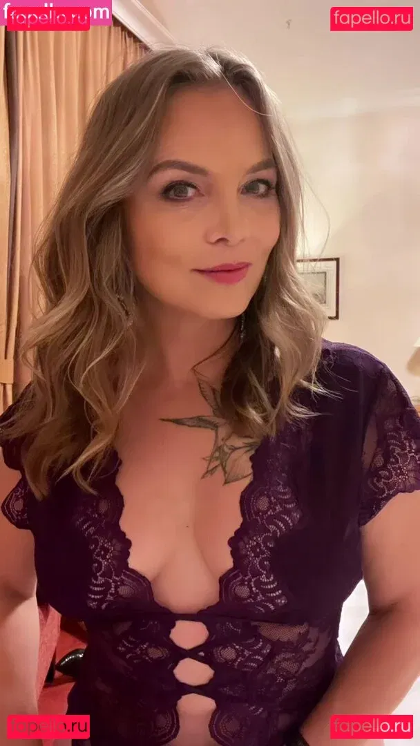 Regina Halmich Onlyfans Photo Gallery 