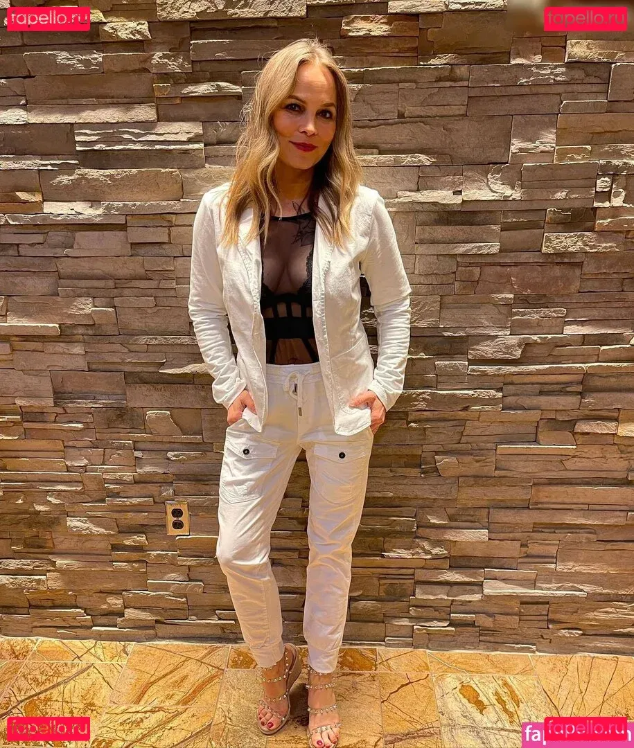 Regina Halmich Onlyfans Photo Gallery 