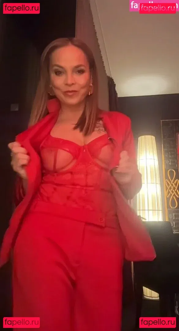 Regina Halmich Onlyfans Photo Gallery 