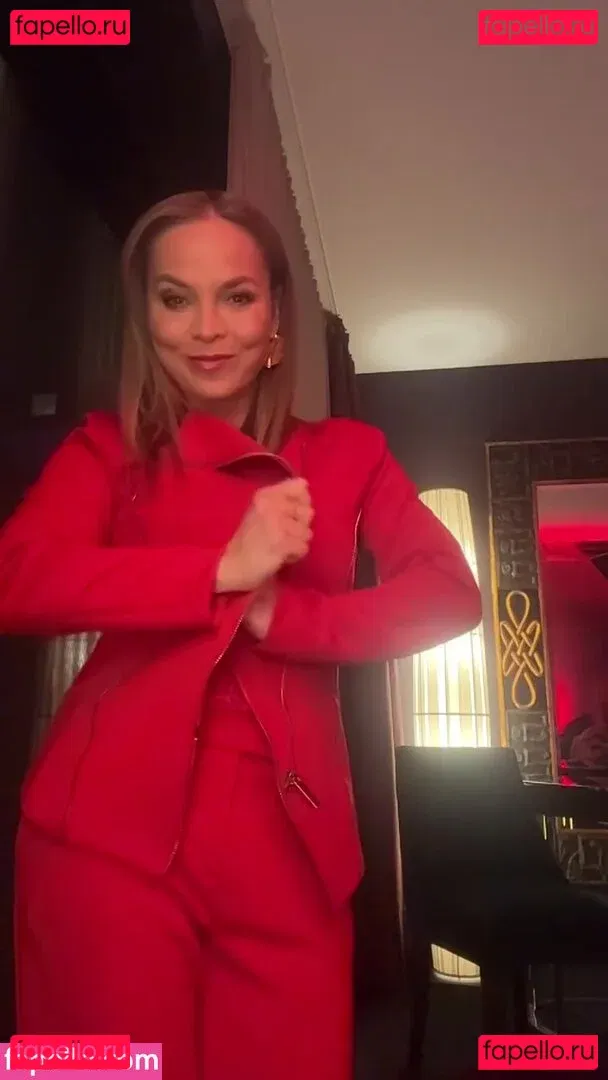 Regina Halmich Onlyfans Photo Gallery 