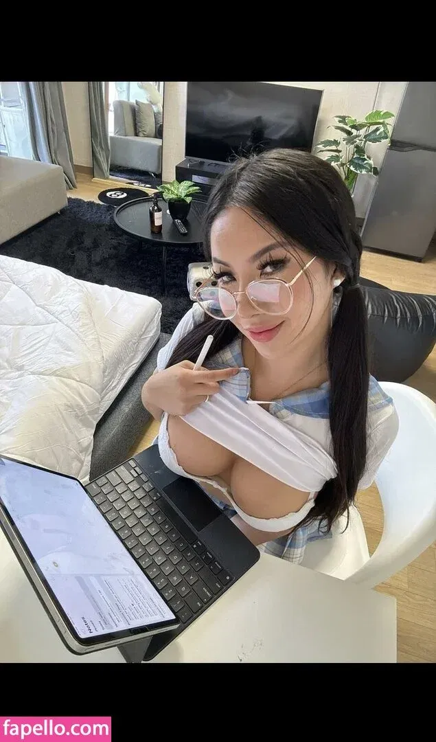 rachelleruth_ Onlyfans Photo Gallery 