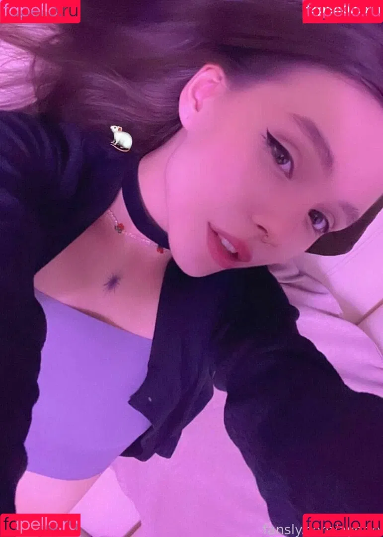 Ayerie Onlyfans Photo Gallery 