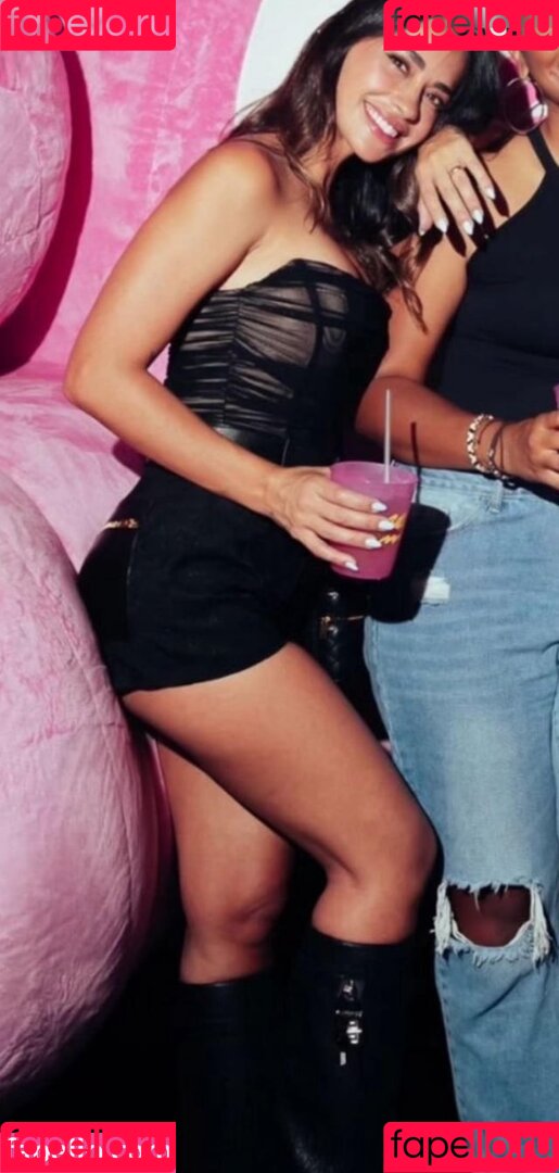 Antonella Roccuzzo Onlyfans Photo Gallery 