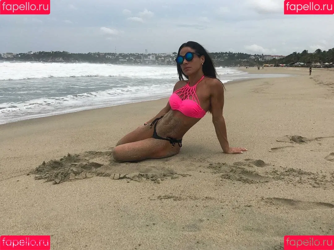 Pinche Ana Fit Onlyfans Photo Gallery 