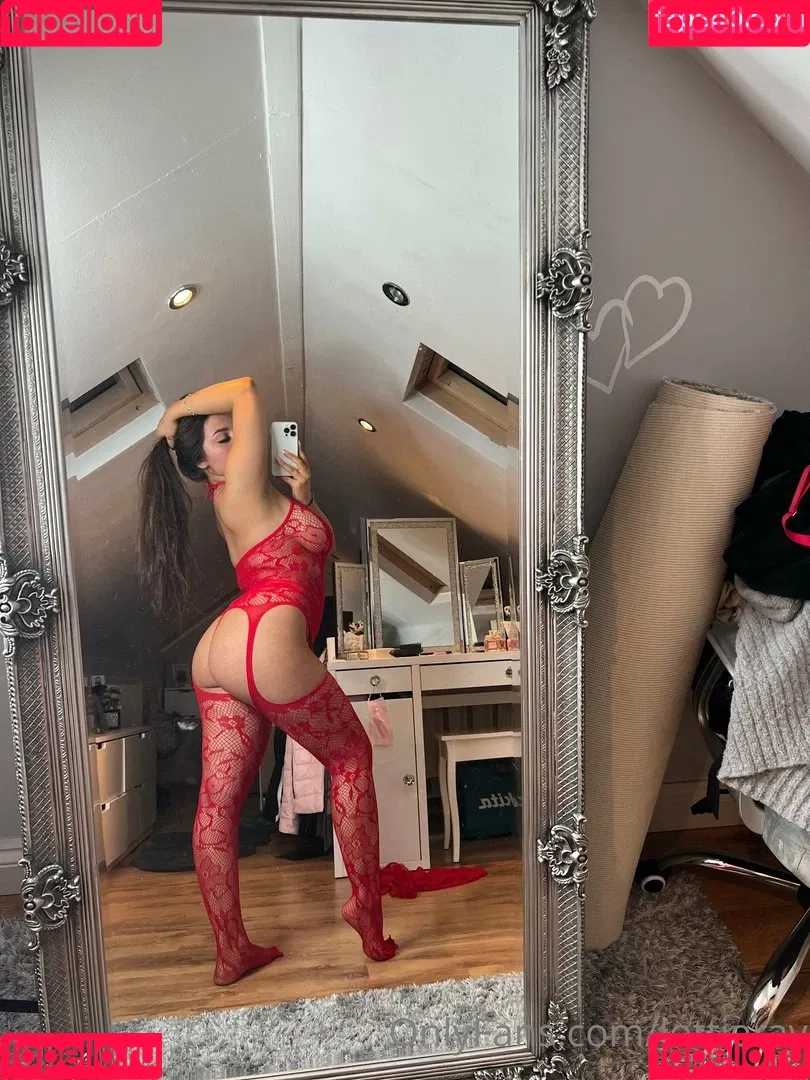 Lottie Ray Onlyfans Photo Gallery 