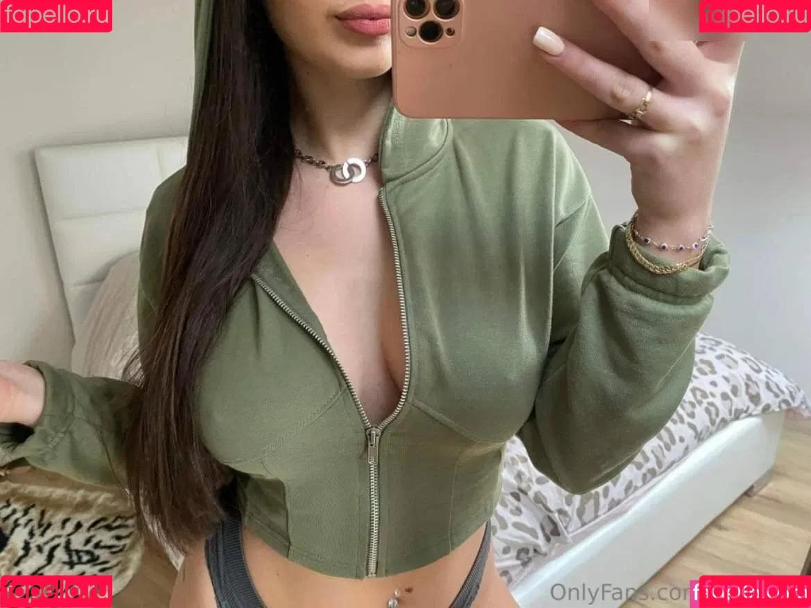 Fiona Duraku Onlyfans Photo Gallery 