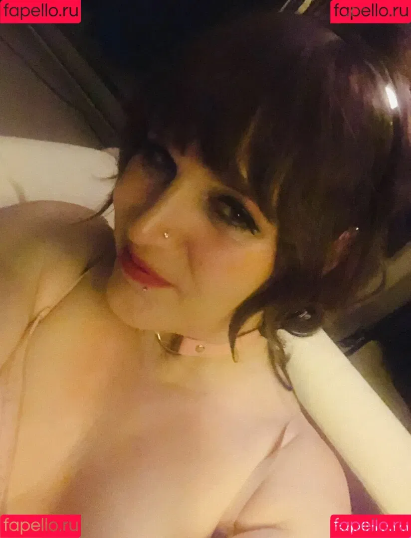 Evie_X Onlyfans Photo Gallery 
