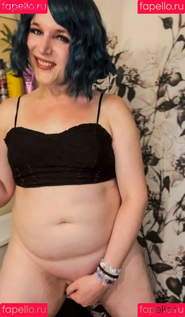 Evie_X Onlyfans Photo Gallery 